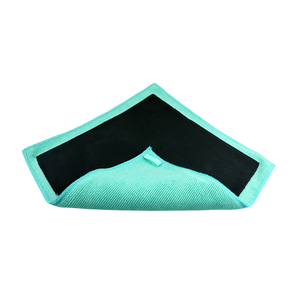 Asciugamano in argilla per dettagli automatici